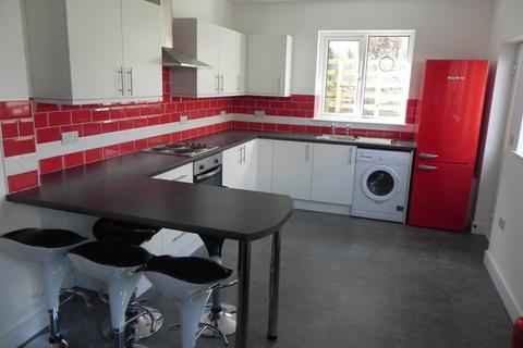 5 bedroom house share to rent, Marlborough Road, Brynmill, Swansea