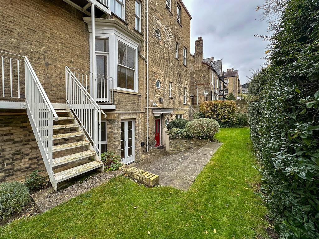 Bateman Street, Cambridge CB2 – pohled 2