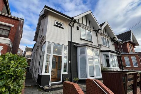 5 bedroom semi-detached house for sale, Eversley Road, Sketty, Swansea