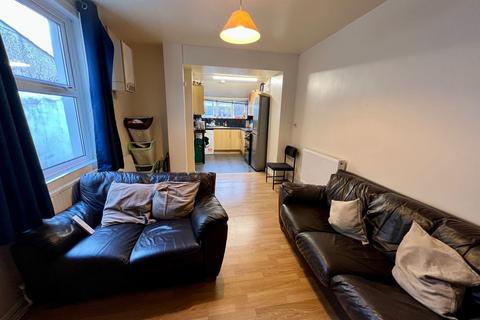 4 bedroom house share to rent, Malvern Terrace, Brynmill, Swansea