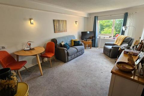 1 bedroom flat for sale, Parklands Court, Sketty , Swansea