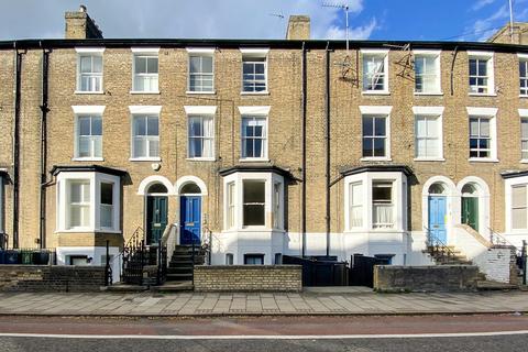 8 bedroom house share to rent, Bateman Street, Cambridge CB2