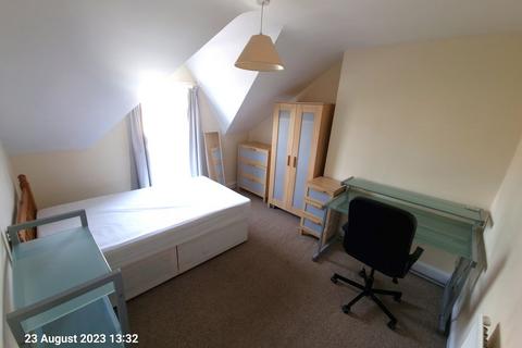 6 bedroom house share to rent, Gwydr Crescent, Uplands, Swansea