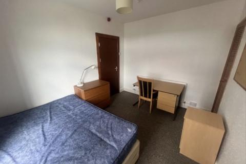 3 bedroom house share to rent, Victoria Terrace, Swansea