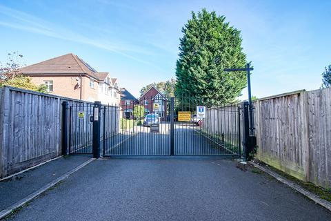 7 Deer Park Road, Birmingham, B16 0LX