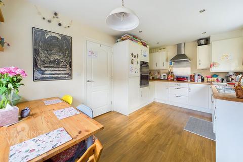 3 bedroom semi-detached house for sale, Simpson Way, Wymondham