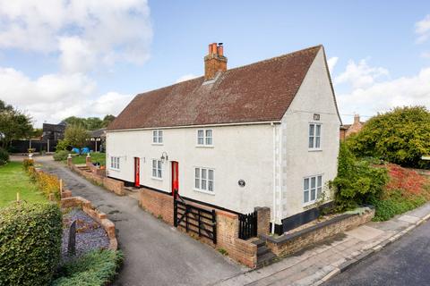 4 bedroom detached house for sale, High Street, Walkern, Stevenage, Hertfordshire, SG2