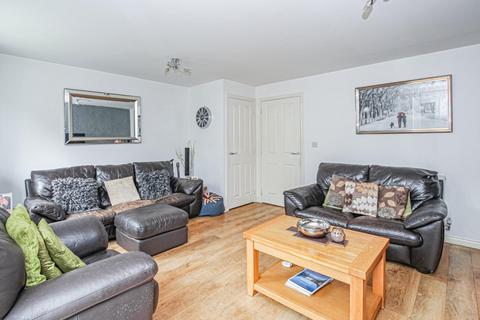 10 Plover Road, Leighton Buzzard, LU7 4AW