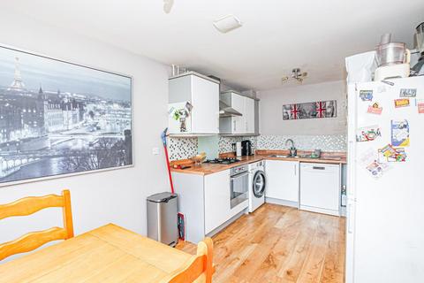 10 Plover Road, Leighton Buzzard, LU7 4AW