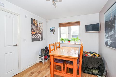 10 Plover Road, Leighton Buzzard, LU7 4AW