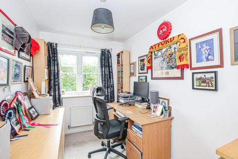 10 Plover Road, Leighton Buzzard, LU7 4AW