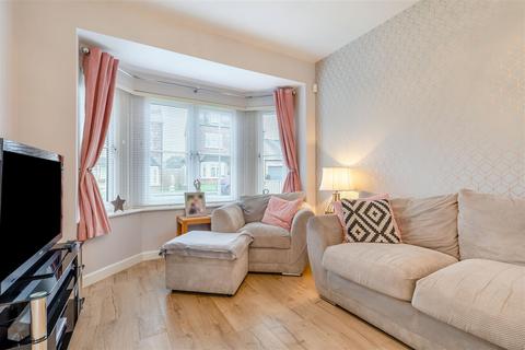 25 Bishops Meadows, Church Warsop, Mansfield, NG20 0SQ