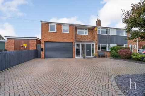 4 bedroom semi-detached house for sale, Regents Close, Thingwall CH61