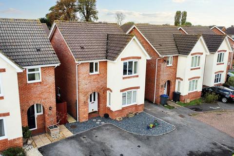 3 bedroom link detached house for sale, Foxglove Drive, Trowbridge BA14