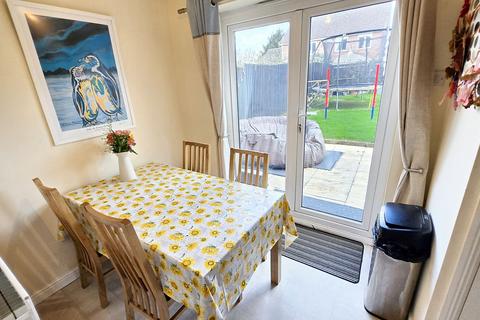 55 Foxglove Drive, Trowbridge, BA14 7SQ