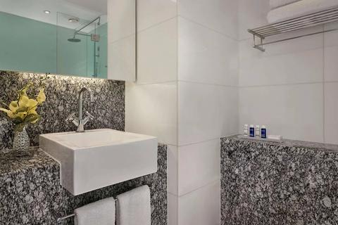 1 bedroom penthouse for sale, Park Plaza County Hall, South Bank SE1