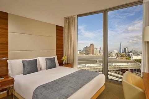 1 bedroom penthouse for sale, Park Plaza County Hall, South Bank SE1