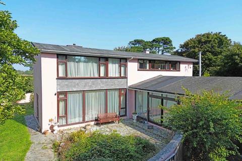 4 bedroom detached house for sale, Alexandra Road, Illogan, Cornwall