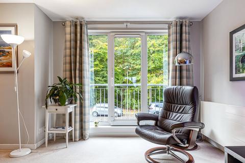 56 Cairnhill View, Glasgow, G61 1RP