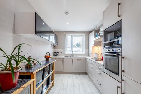 56 Cairnhill View, Glasgow, G61 1RP