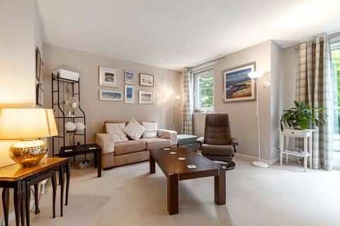 56 Cairnhill View, Glasgow, G61 1RP