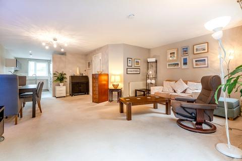 56 Cairnhill View, Glasgow, G61 1RP