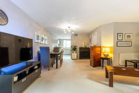 56 Cairnhill View, Glasgow, G61 1RP