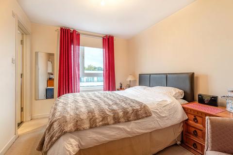 56 Cairnhill View, Glasgow, G61 1RP