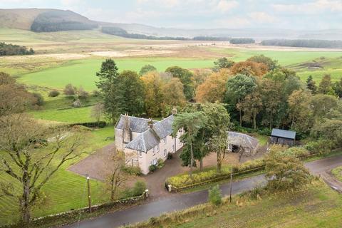 5 bedroom detached house to rent, Newbigging Road, Dunsyre, Carnwath, Lanark, South Lanarkshire