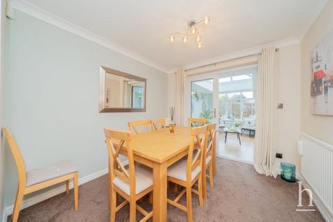 4 bedroom detached house for sale, Saughall Massie Lane, Upton CH49