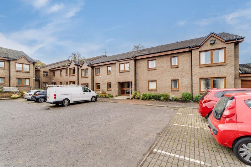 21 Carrick Gardens, Ayr, KA7 2RT 2 bed retirement property for sale £