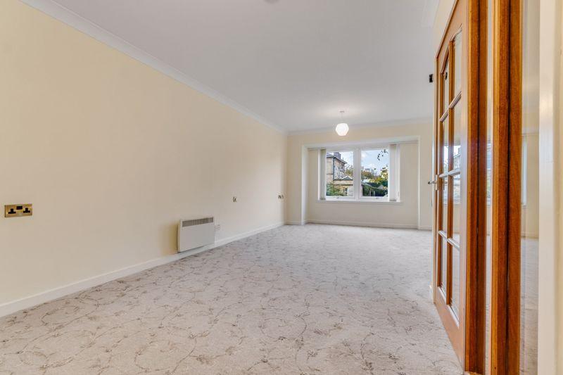21 Carrick Gardens, Ayr, KA7 2RT 2 bed retirement property for sale £
