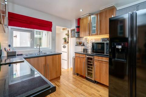 33 Collings Wells Close, Caddington, Luton, LU1 4BG