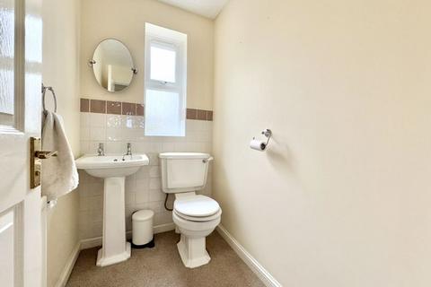 16 Weaver Avenue, Sutton Coldfield, B76 2BG