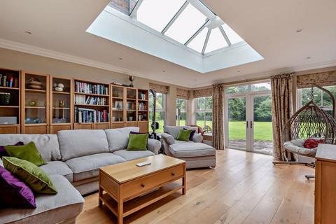 undefined, Norley, Frodsham