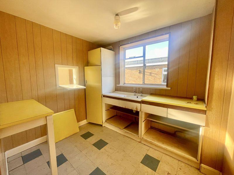 Bredon Court, Hill Village Road, Four... 2 bed apartment for sale £80,000