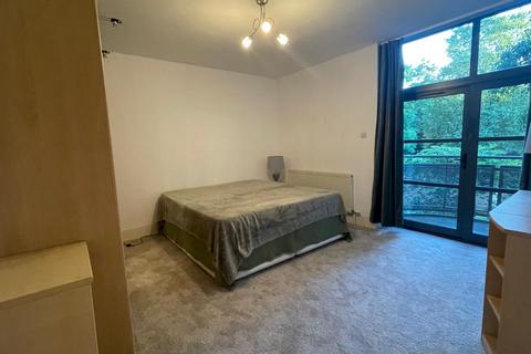 2 bedroom flat to rent, Pilgrim House, Mayflower Street, Bermondsey, London SE16