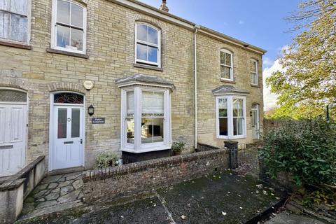 3 bedroom terraced house for sale, Bodmin Road, Truro