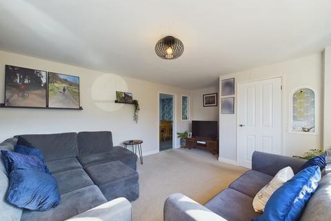 3 bedroom detached house for sale, 16 Rosemount Road, Whitby