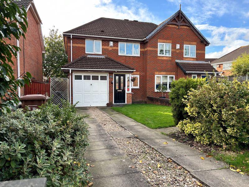 Clayhanger Lane, Clayhanger, Walsall... 3 bed semidetached house for