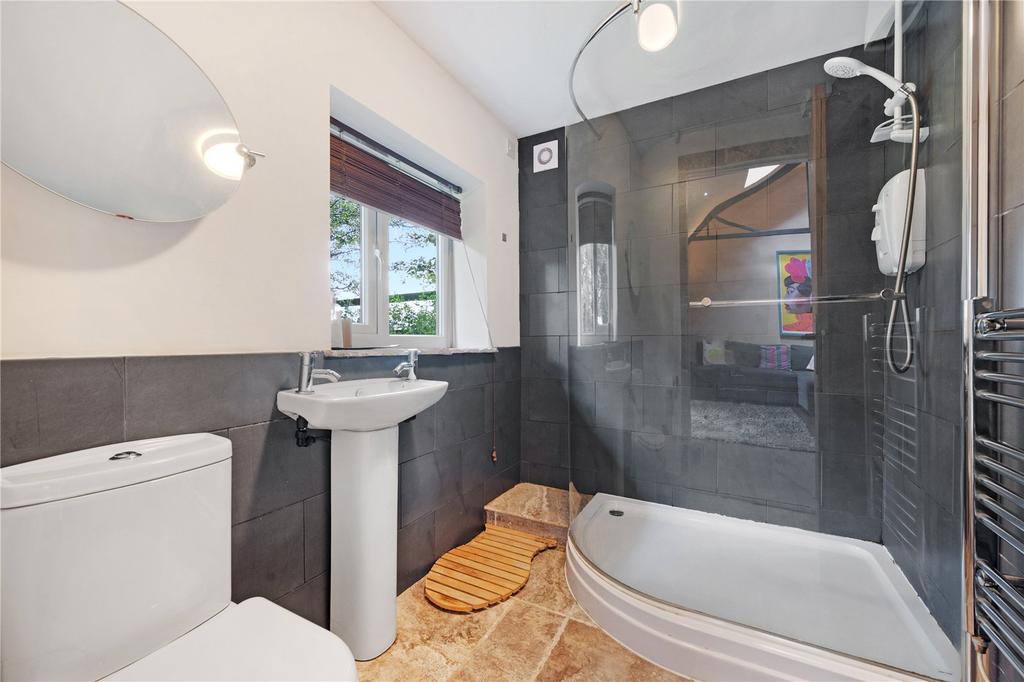 En-Shower Room