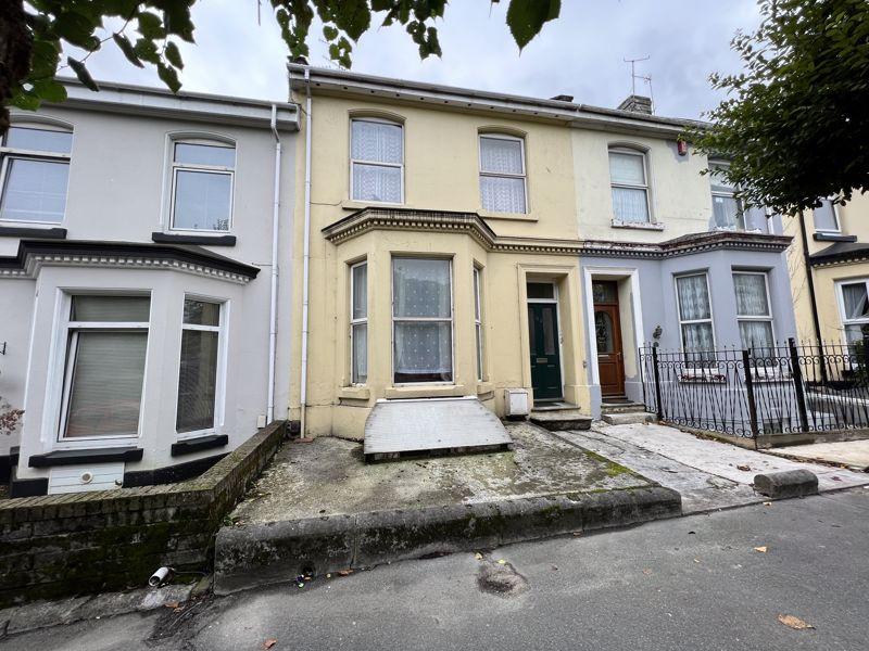 Stuart Road, Plymouth one bed... 1 bed apartment to rent £700 pcm (£