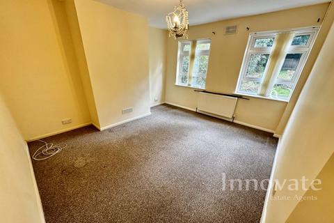 3 bedroom semi-detached house to rent, Hill Road, Oldbury B69