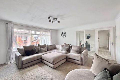 31 Fourfields, Catrine, Mauchline, KA5 6PS