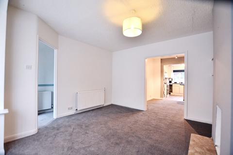 3 bedroom terraced house to rent, Chapel Lane, Hillingdon