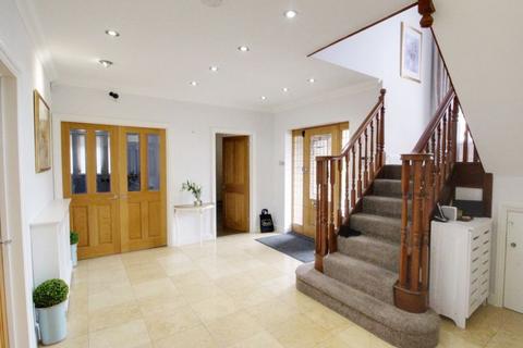 1 The Gateways, Goffs Oak, Waltham Cross, EN7 6SU