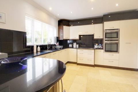 1 The Gateways, Goffs Oak, Waltham Cross, EN7 6SU