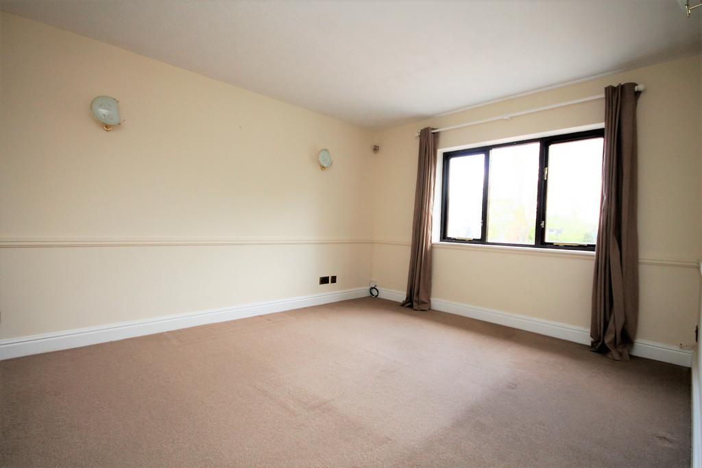 Aylesbury HP19 1 bed apartment to rent £950 pcm (£219 pw)