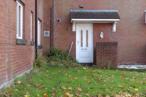 48 Whitstable Close, Chadderton, Oldham, OL9 9LX