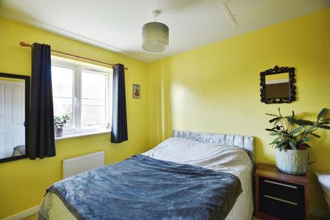 27 Holloway Close, Amesbury, Salisbury, SP4 7BD